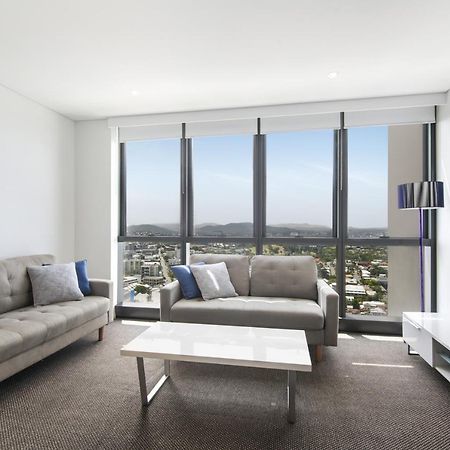 Cosy 1-Bed With 41St Floor City Views, Pool & Gym Brisbane Bagian luar foto