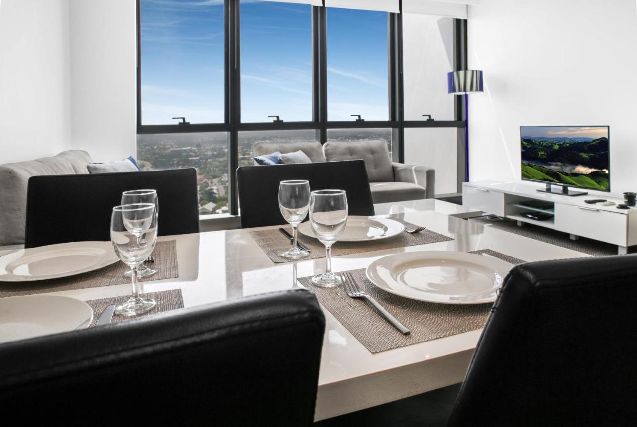 Cosy 1-Bed With 41St Floor City Views, Pool & Gym Brisbane Bagian luar foto